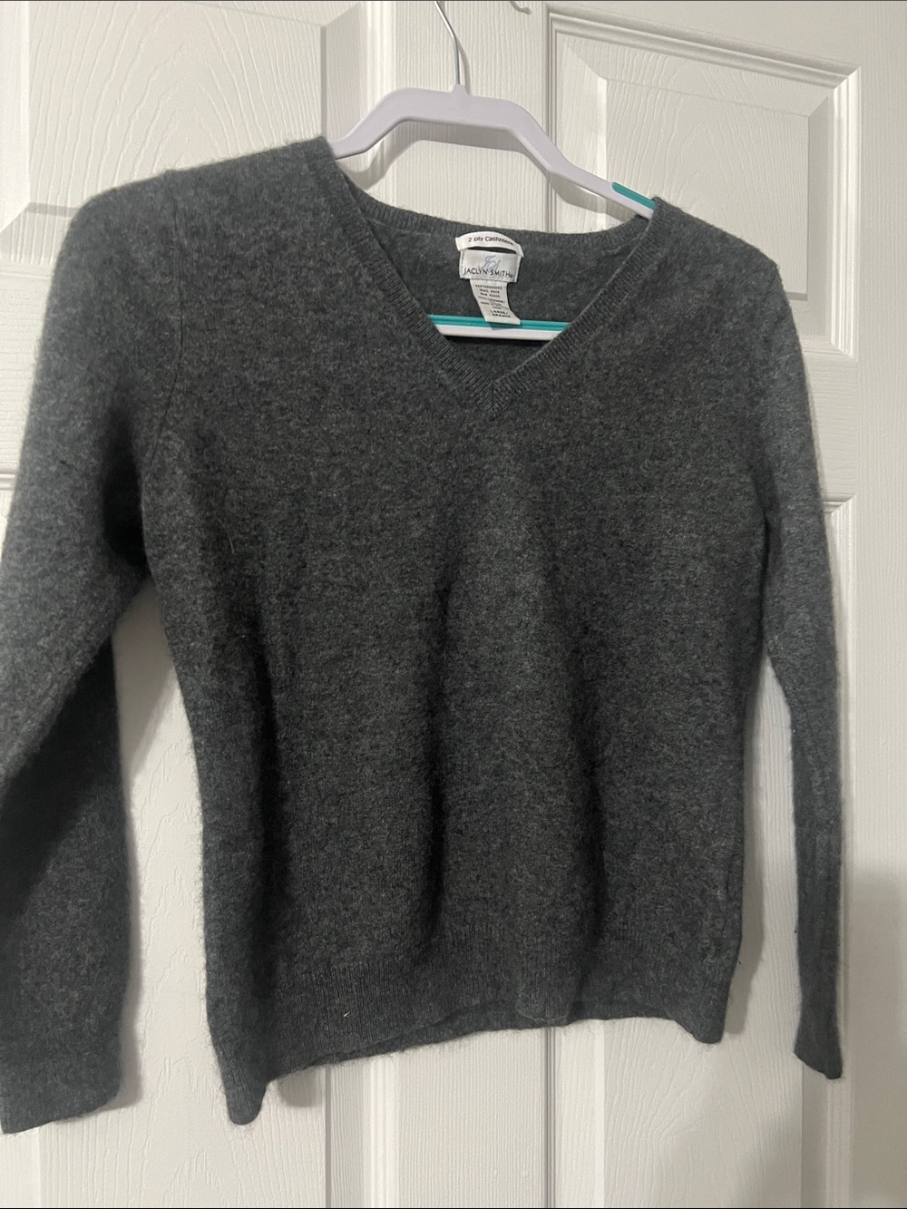 Cashmere 100%Classic V-Neck Women's Sweater - Charcoal Gray